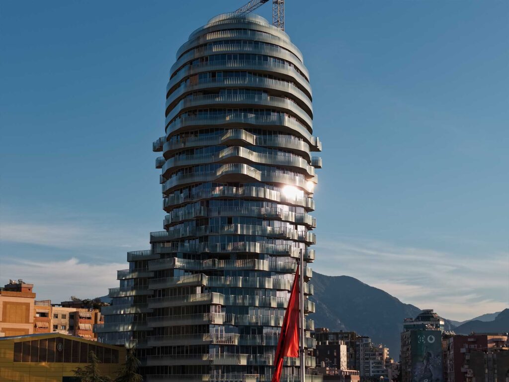 progetti-union-glass-tirana-rock-2 progetti Unionglass - Tirana 's Rock - Albania