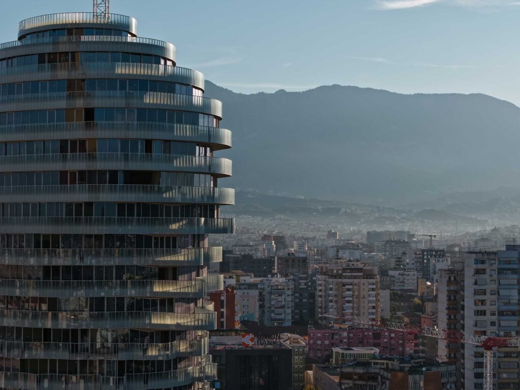 progetti-union-glass-tirana-rock-3 progetti Unionglass - Tirana 's Rock - Albania