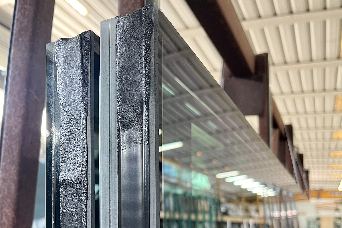 Incollaggio vetrocamera