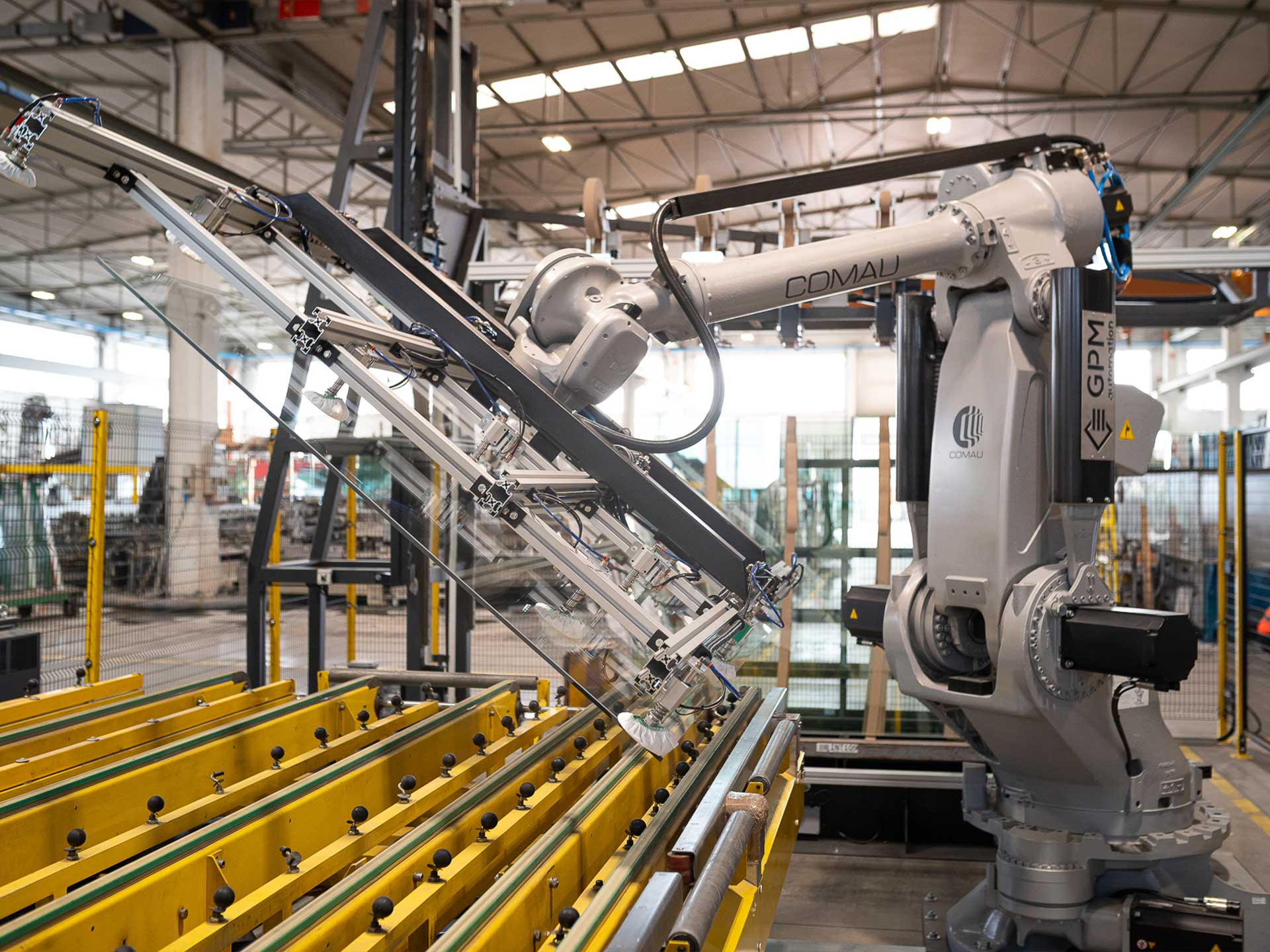 Dettaglio molatura Vetro