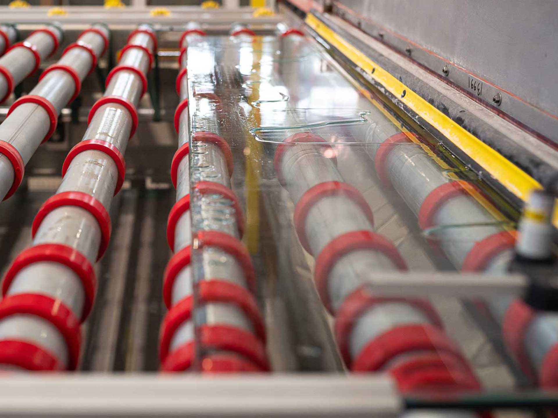 Dettaglio molatura Vetro